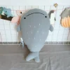 Peluche géante baleine grise