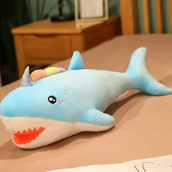 Peluche géante requin bleu